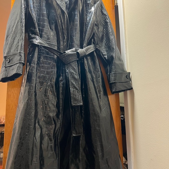 Kardashian Kollection Glossy Black Trench Coat - Picture 10 of 10